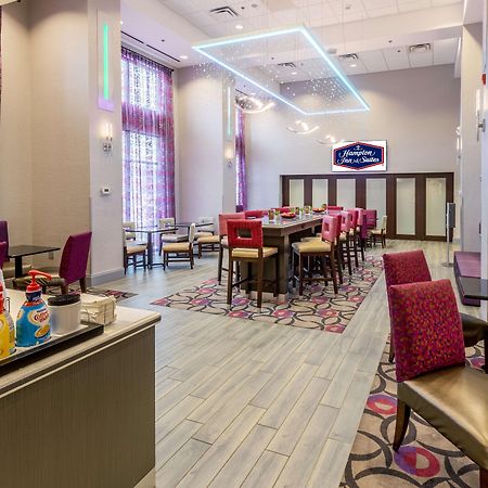 Hampton Inn & Suites Dublin Bagian luar foto