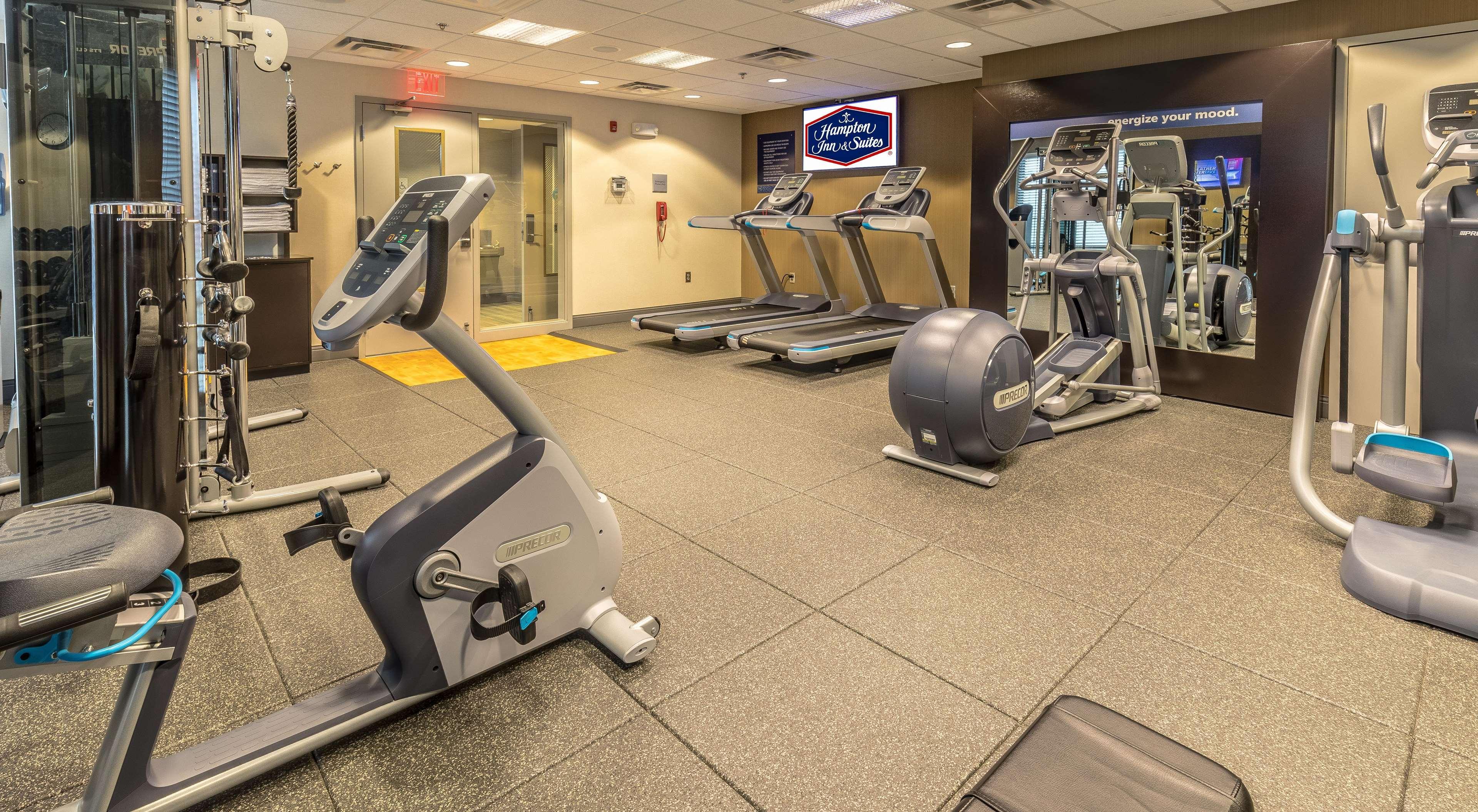 Hampton Inn & Suites Dublin Bagian luar foto