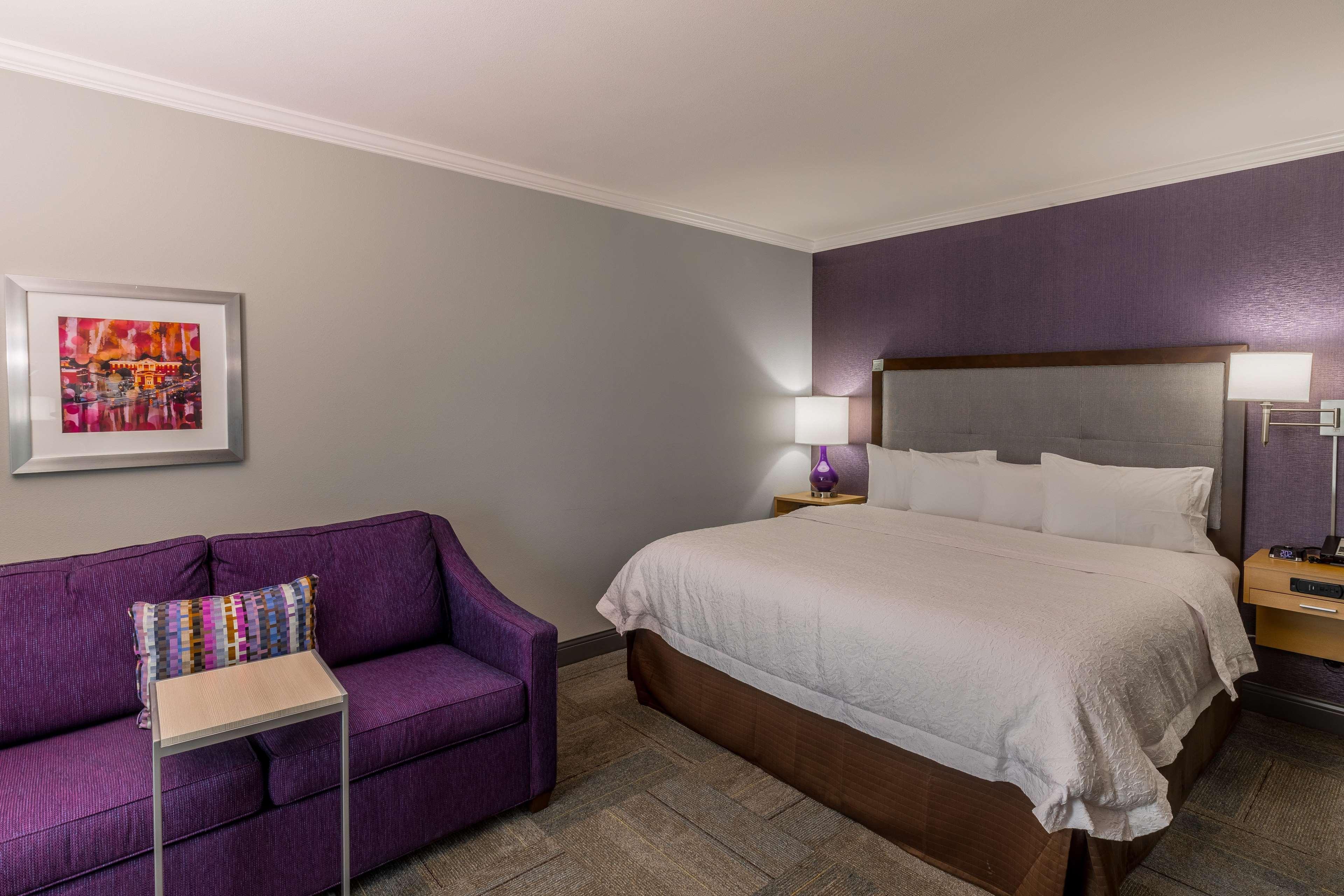 Hampton Inn & Suites Dublin Bagian luar foto