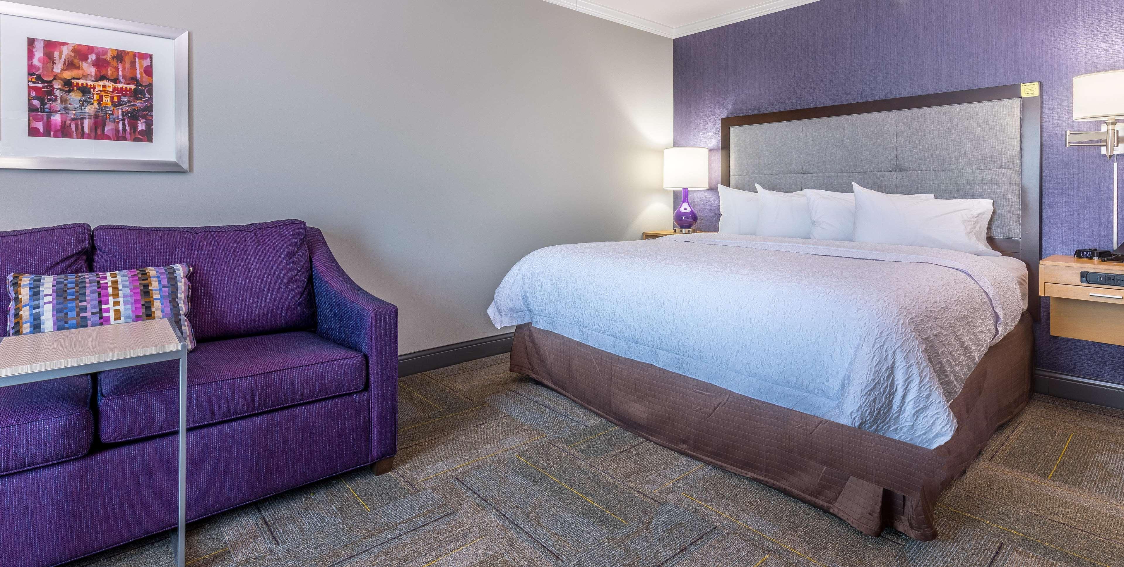 Hampton Inn & Suites Dublin Bagian luar foto