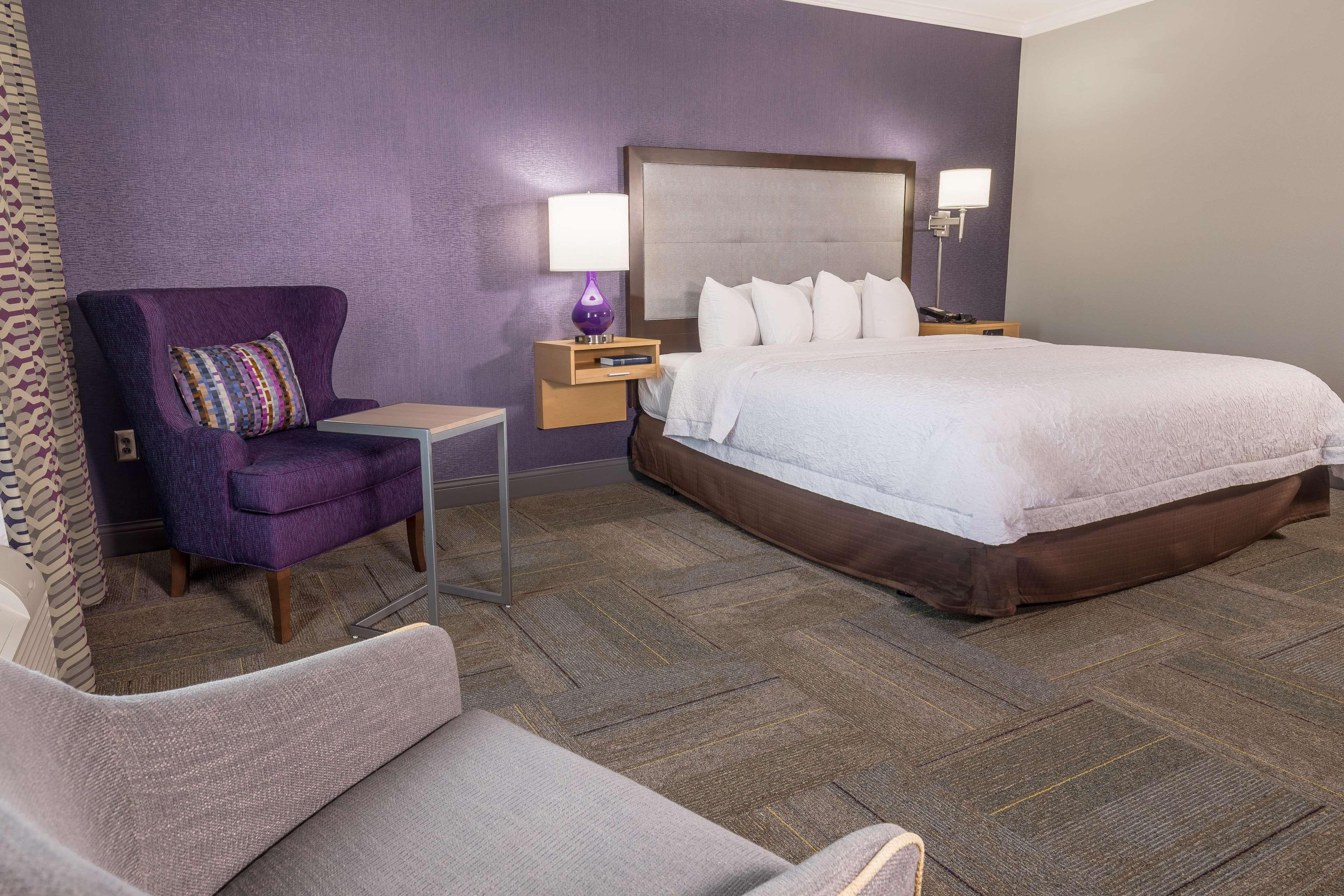 Hampton Inn & Suites Dublin Bagian luar foto