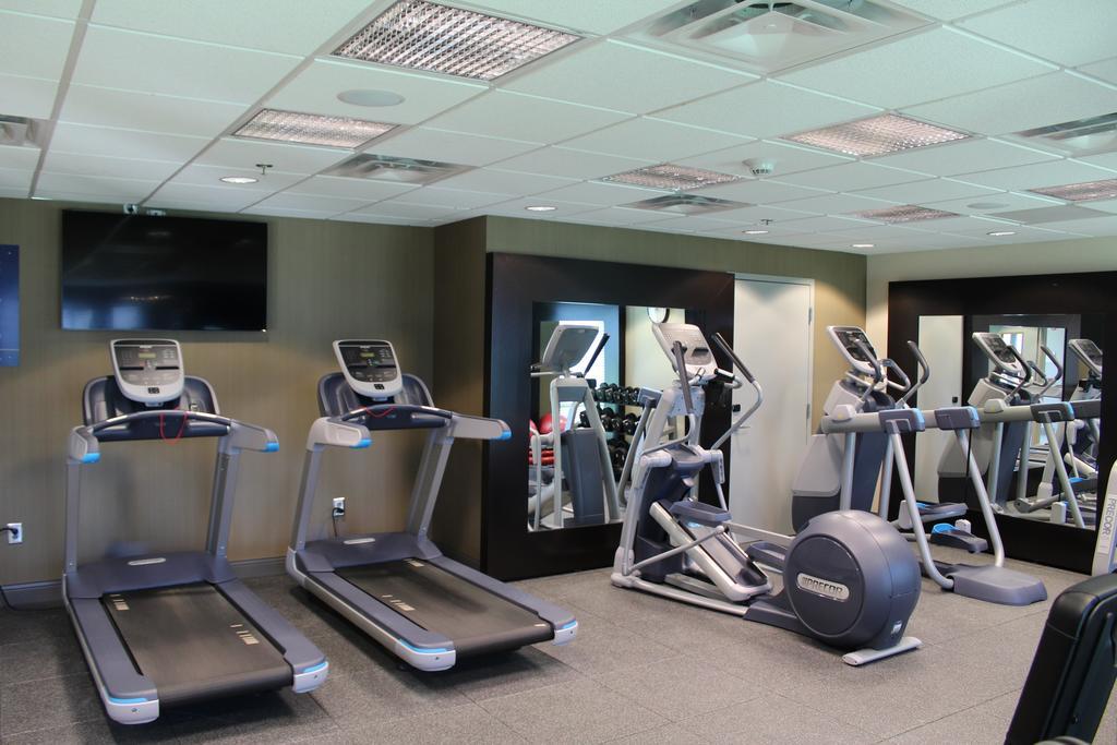Hampton Inn & Suites Dublin Bagian luar foto
